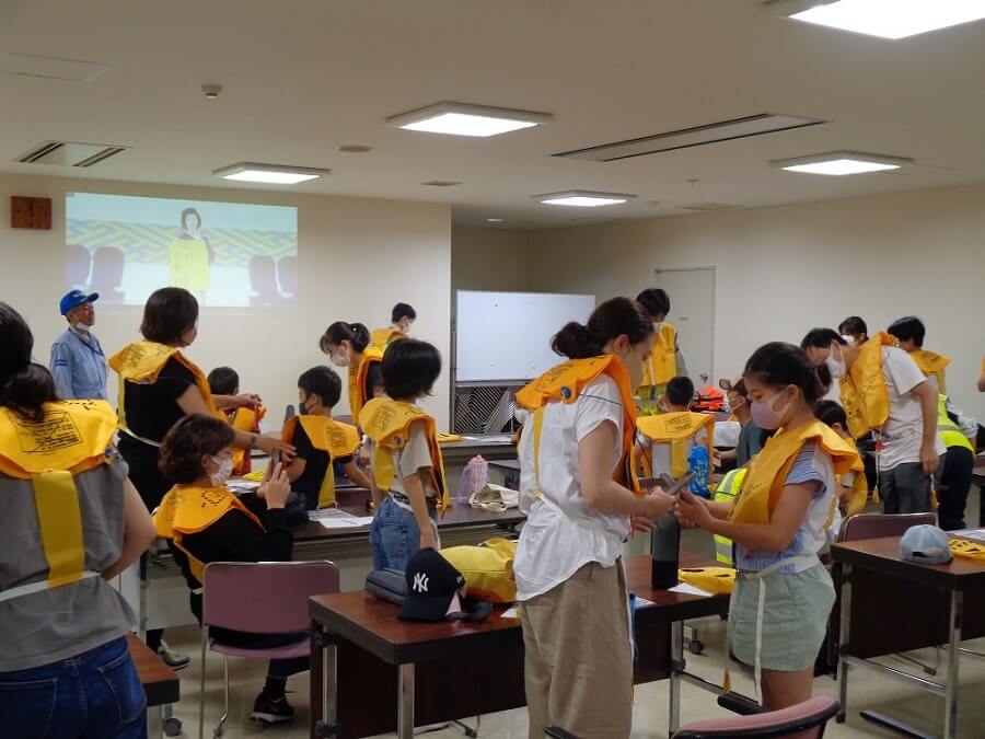 かなざわ・まち博 親子で学ぼう 航空教室に協力しました