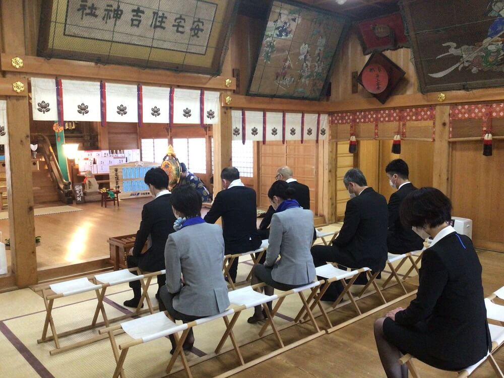 難関突破 特大絵馬を奉納しました