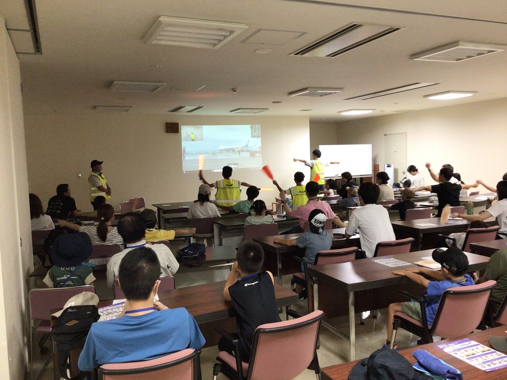 かなざわ・まち博2024 親子で学ぼう航空教室に協力しました