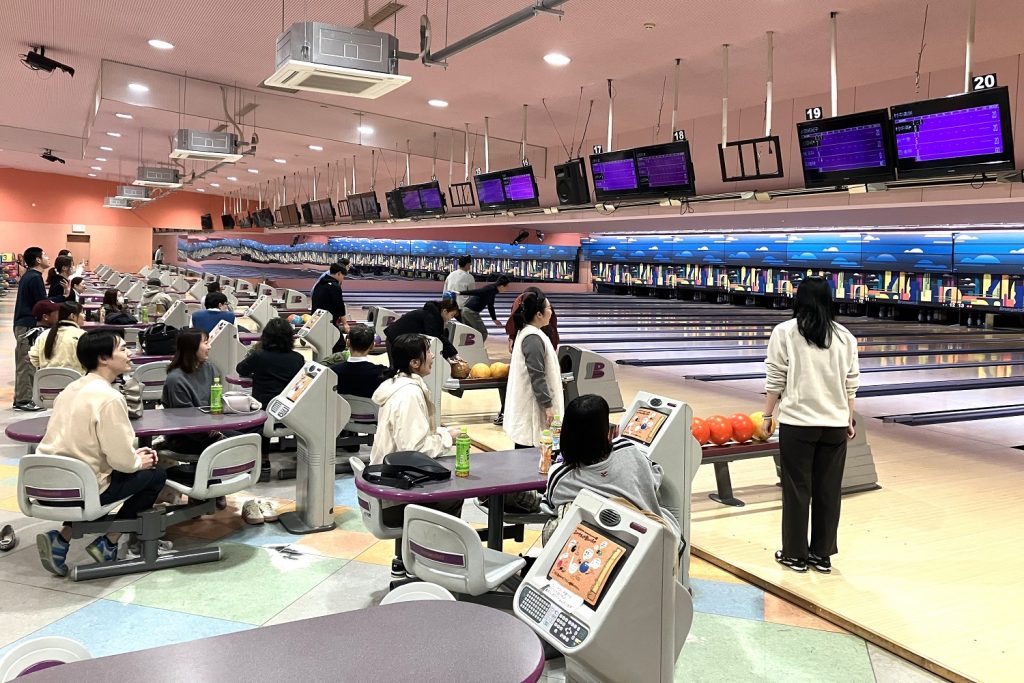 社内親睦ボウリング大会