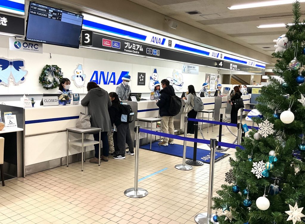小松空港 ANAクリスマスイベントを開催